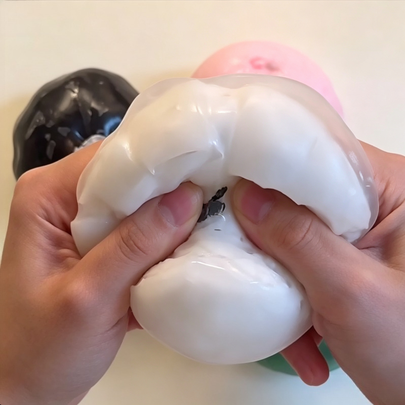 Crispy Squishy Ball Cracking W - Party Games For Adults And Kids recension och pris